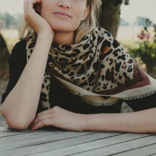  메종 르콩트 플라망 머플러/스카프 Maison Lecomte 플라망 울/실크 스카프 100x100cm - MAISON LECOMTE FLAMENT