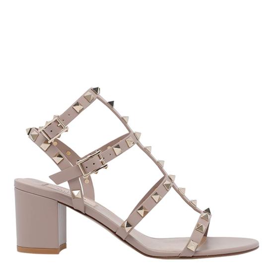  발렌티노 가라바니 샌들 락스터드 펌프  베이지