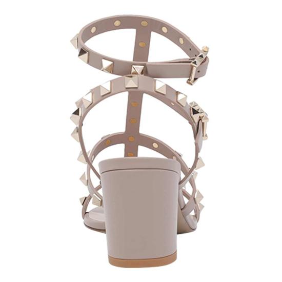  발렌티노 가라바니 샌들 락스터드 펌프  베이지 - VALENTINO GARAVANI