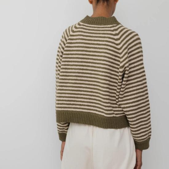  울 하이드 스웨터 울하이드 스트라이프 봄버  올리브 - WOL HIDE