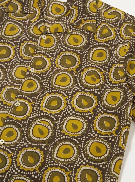  유니버셜웍스 탑 유니버설 웍스 캠프 셔츠 케이프 블록 프린트 올리브 - UNIVERSAL WORKS