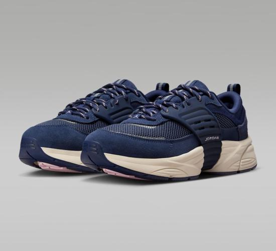  나이키 조던 트러너 IB3722 400 DOM - NIKE
