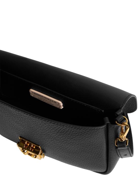 26SS 코치넬리 크로스백 E5U4K520101 001 Black - COCCINELLE