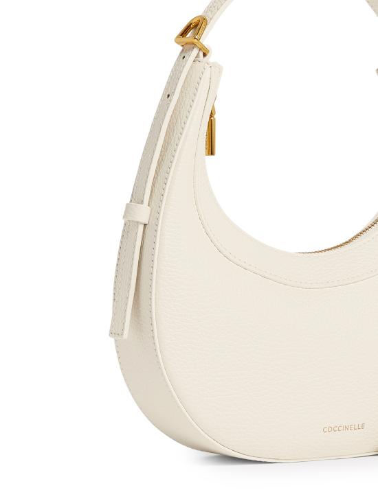 26SS 코치넬리 숄더백 E5PIP530101 N17 PEARL - COCCINELLE