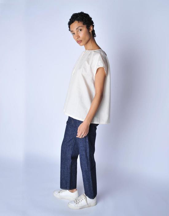  치말라 데님 팬츠 린스 와이드 테이퍼드 컷 진 다크 린스 - CHIMALA