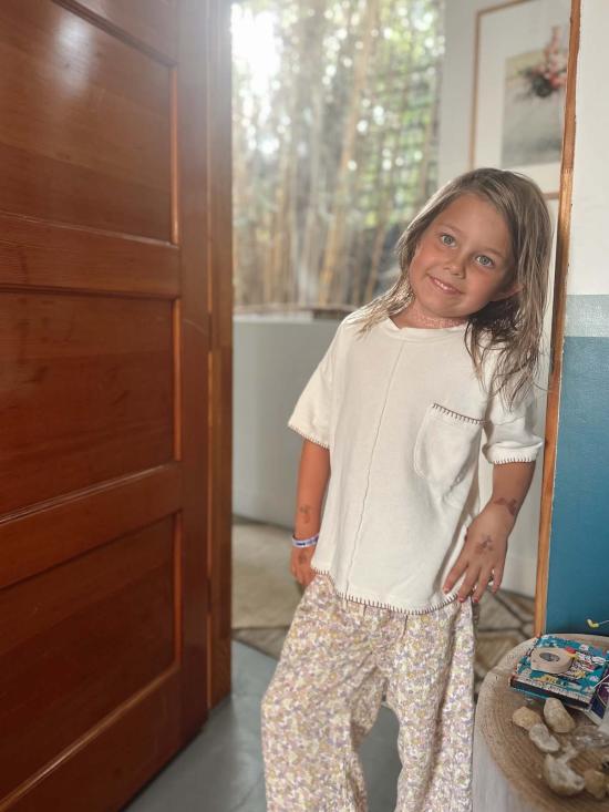  [키즈] Spring Riot 티셔츠 키즈 스프링 라이엇 프렌치 테리 핸드 자수