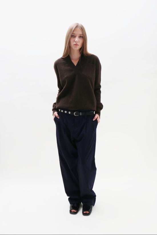  탈리아 바이어 스웨터 V넥 점퍼 - TALIA BYRE