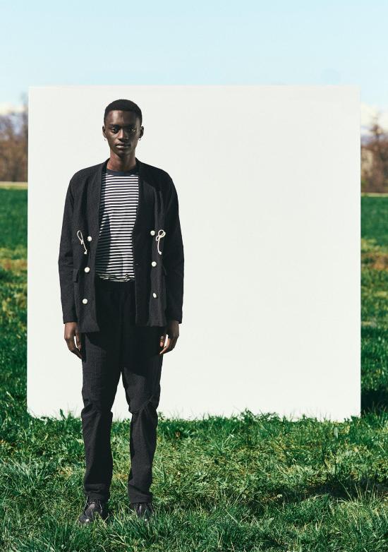  타카투르나 자켓 24 2 3053 0009 MIDNIGHT BLACK - TAKATURNA