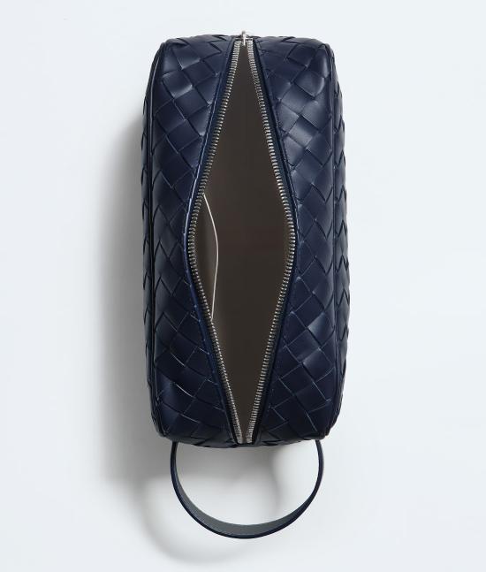 26SS 보테가베네타 인트레치아토 트래블 파우치 729295VCPQD4365 Blue - BOTTEGA VENETA