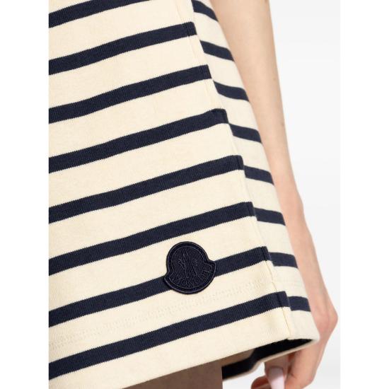 26SS 몽클레어 숏팬츠 89BEB 8H000 10 F07 NEUTRALS BLUE - MONCLER