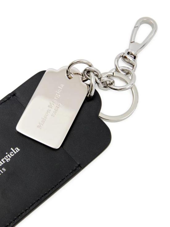 26SS 마르지엘라 키링 SA2UA0013 P4745 T8013 BLACK DOM - MAISON MARGIELA