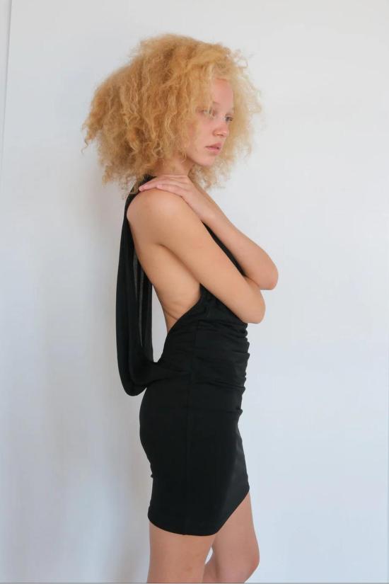  길 숏 원피스 Geel Nori 드레스 블랙 - GEEL