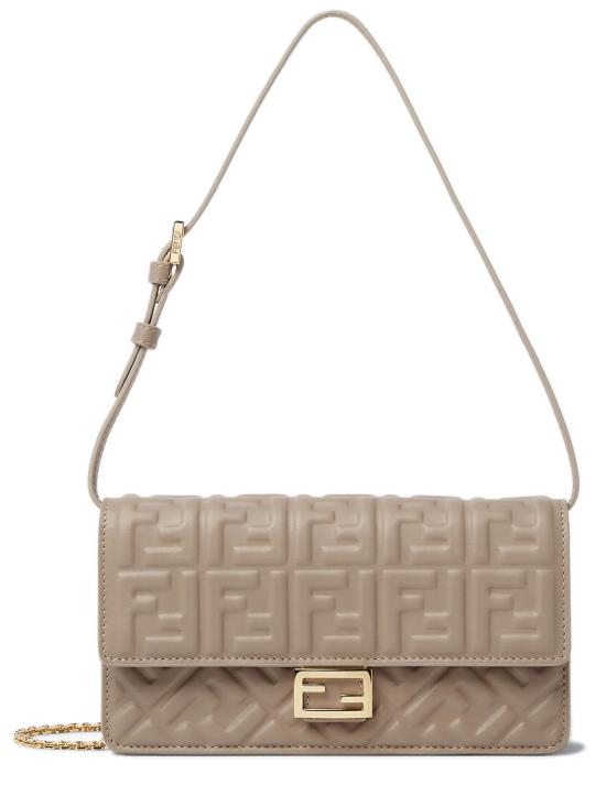 26SS 펜디 바게트 체인 지갑 8M0498AAJD F0E65 Grey