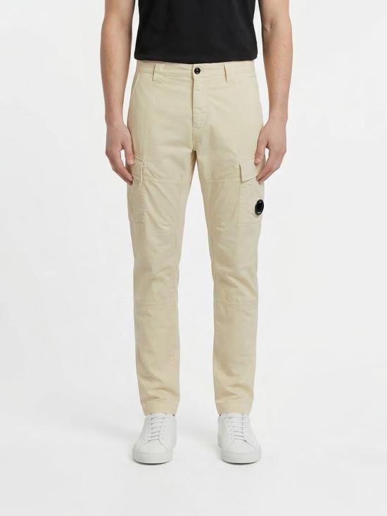 26SS 씨피 컴퍼니 스트레이트 팬츠 20CMPA743A005694G 114 Beige