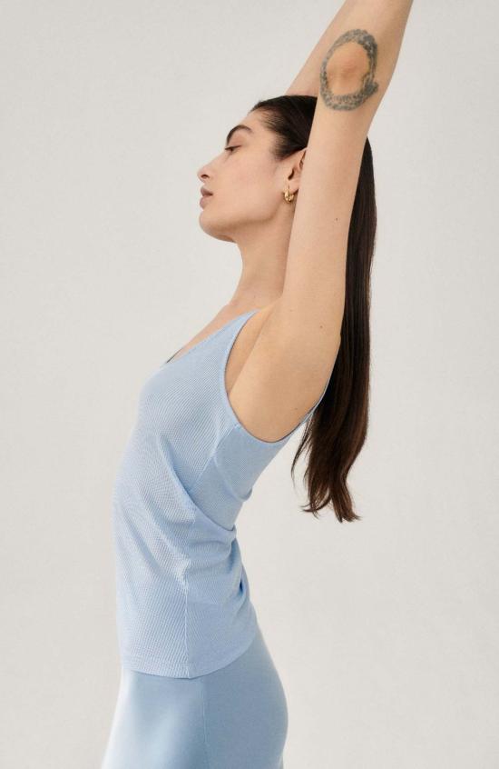  실크 런드리 민소매 티셔츠 립드 탱크 스카이 - SILK LAUNDRY