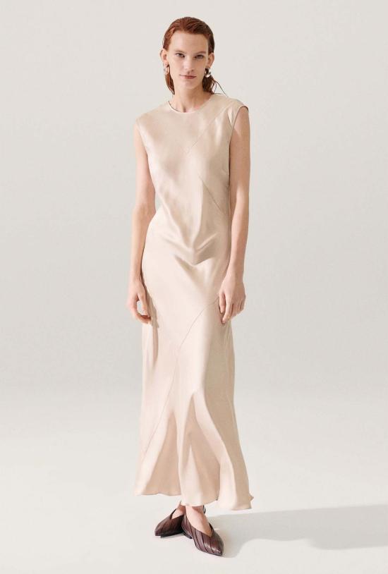  실크 런드리 롱 원피스 스플라이스 슬리브리스 드레스 헤이즐넛