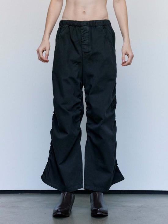  가브리엘라 콜 가먼츠 스트레이트 팬츠 267번 블랙 코튼 얇은 캔버스 드레이프 팬츠