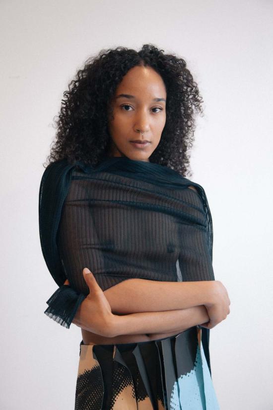  ULIKASANCTUS 민소매 티셔츠 울리카 산투스 시스루 탱크탑 - OTHER BRANDS