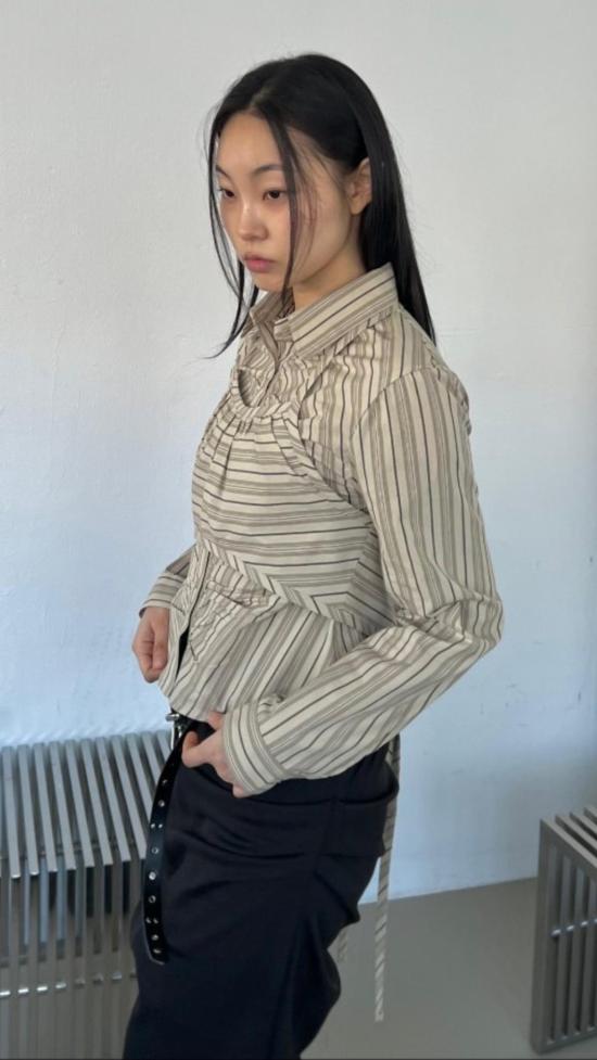  더 엔케이씨 스토어 블라우스 NKC 스토어 이시 투피스