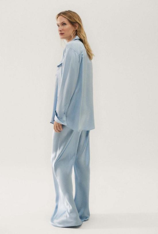  실크 런드리 탑 - SILK LAUNDRY