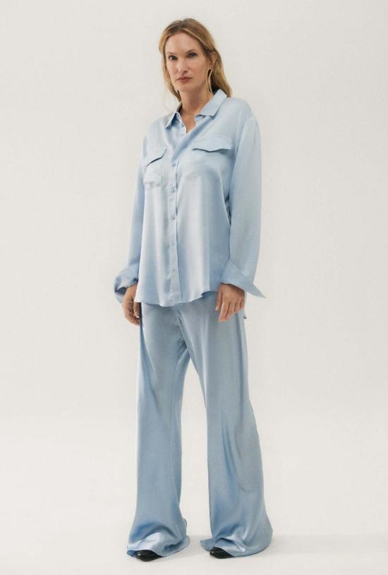  실크 런드리 탑