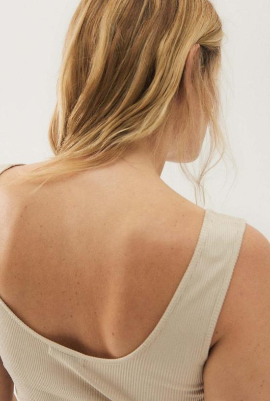  실크 런드리 민소매 티셔츠 립드 탱크탑 헤이즐넛 - SILK LAUNDRY