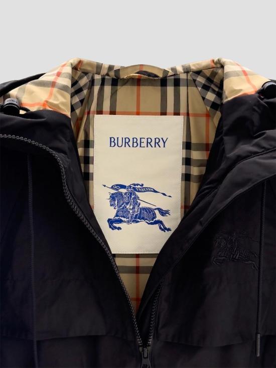 26SS 버버리 EKD 자수 코트 8070763 A1189 - BURBERRY