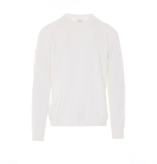 26SS 씨피 컴퍼니 코튼 크레이프 크루넥 렌즈 스웨터 20CMKN105A 006323O103 White - C.P. COMPANY