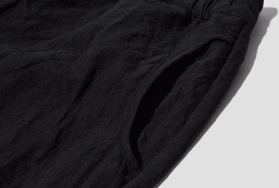 26SS 맨틀 스트레이트 팬츠 솔리드 팬츠 - 블랙 린넨 R20P5 - MAN-TLE