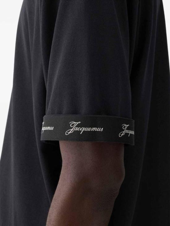26SS 자크뮈스 반팔 티셔츠 TSM00578AJ00254990 Black - JACQUEMUS