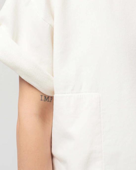  걸스오브더스트 반팔 티셔츠 더스트 걸스 피지컬 티 탑