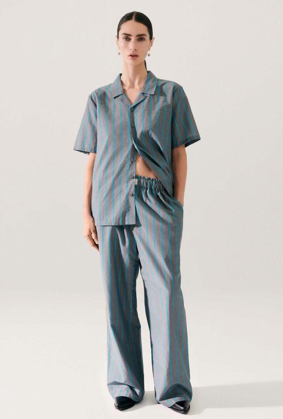  실크 런드리 탑 - SILK LAUNDRY