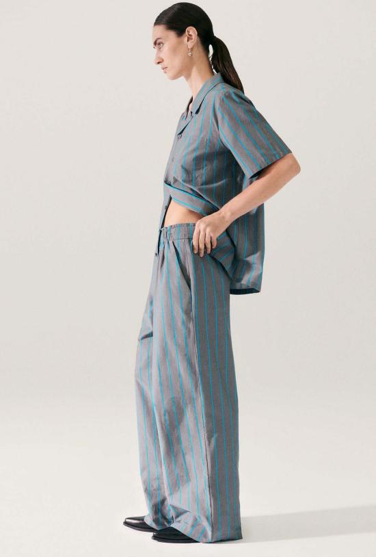  실크 런드리 탑 - SILK LAUNDRY