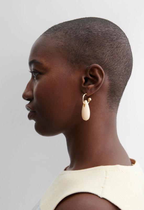  레이첼 코미 이어링 엠  버터