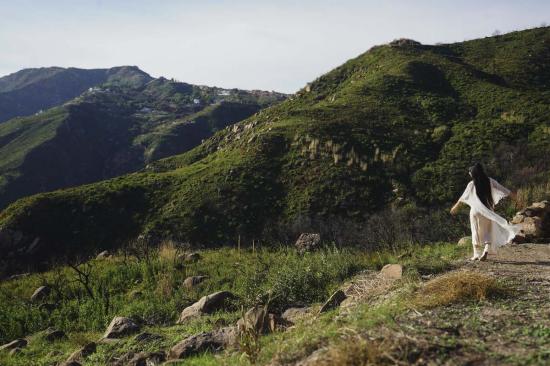  Song of the Serpents 롱 원피스 내 스토어 댄스 오브 데스티니 라이징 케이프릿 화이트 - OTHER BRANDS