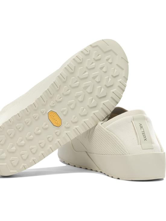 26SS 아크테릭스 스니커즈 X000010078KRAGGSEA SALT SEA SALT White - ARC`TERYX