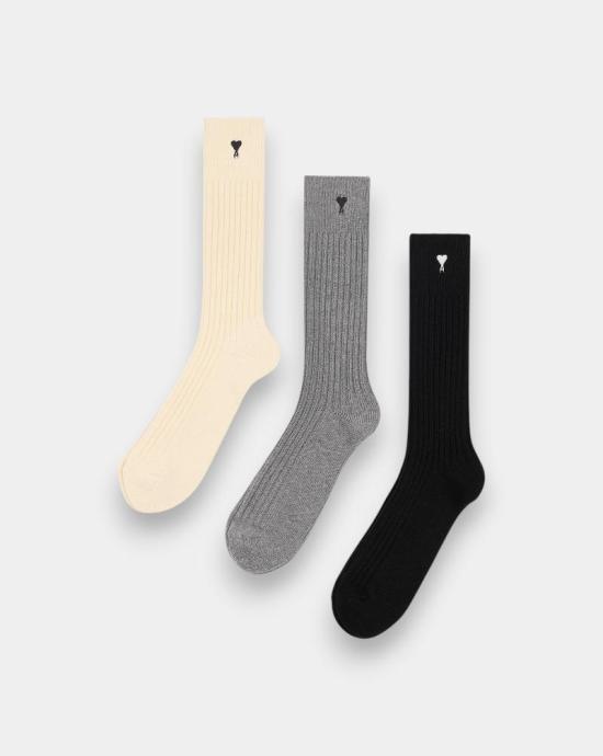 26SS 아미 스몰 하트 로고 삭스 USC611AK0007 A148