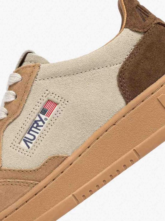 26SS 오트리 메달리스트 로우 스니커즈 AULWTS31 Dark Green - AUTRY