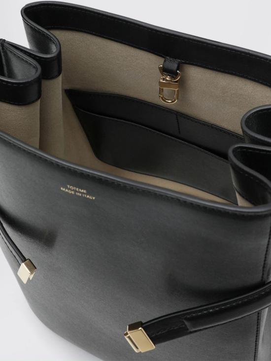 26SS 토템 숄더백 244WAL0048LE0025 001 Black - TOTEME