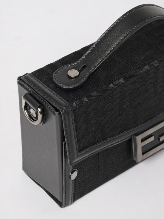 26SS 펜디 숄더백 7VA565AVC6 F05TR Black - FENDI