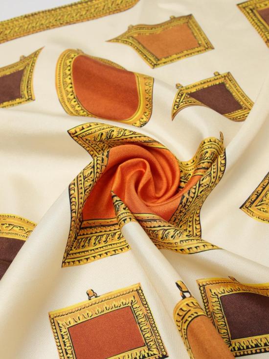 26SS 베르사체 머플러/스카프 10016011A18009 5K920 White - VERSACE