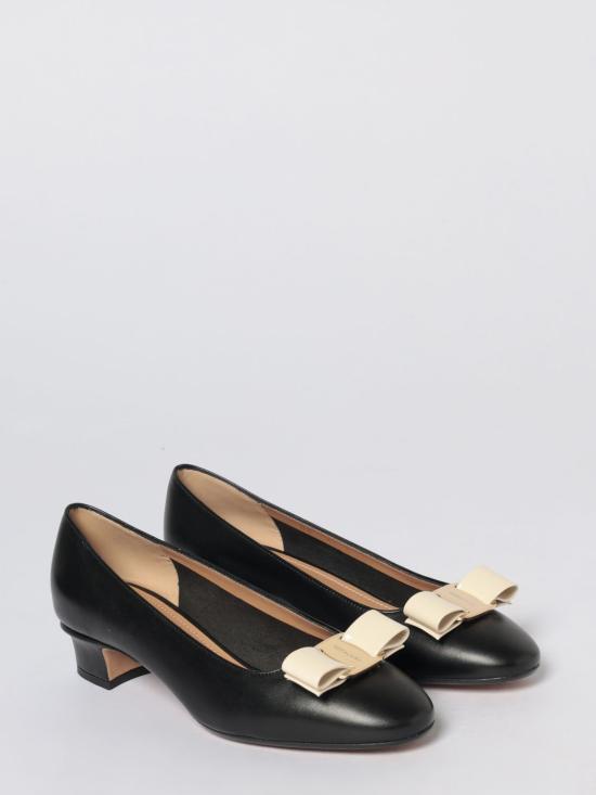 26SS 살바토레 페라가모 힐/펌프스 01L410 790843 001 Black - SALVATORE FERRAGAMO