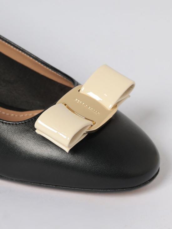 26SS 살바토레 페라가모 힐/펌프스 01L410 790843 001 Black - SALVATORE FERRAGAMO