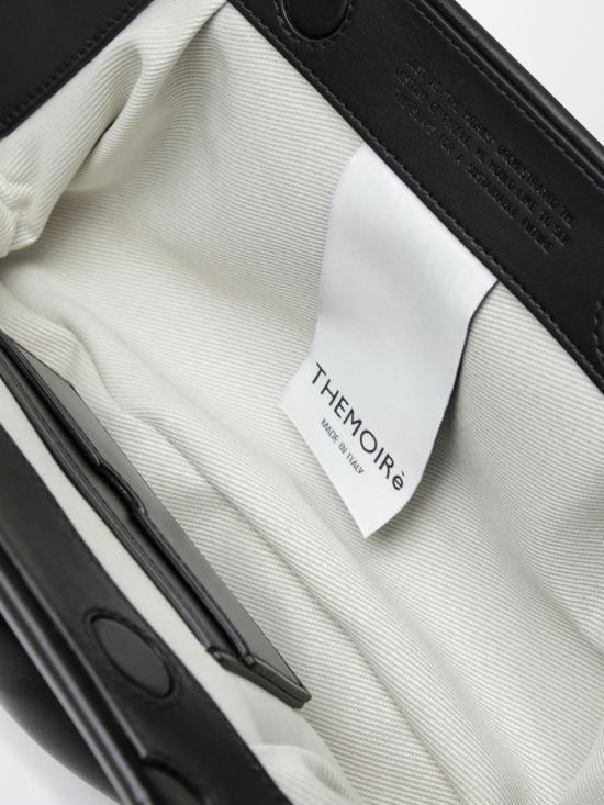 26SS 더모아레 클러치/파우치 NS2WTMBB0OOVF 0303A Black - THEMOIRE