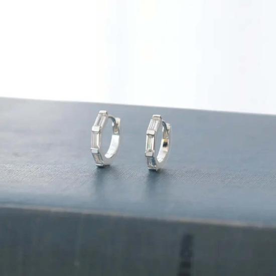  크리스 네이션스 이어링 바게트 허기 후프 귀걸이 (스털링 실버)