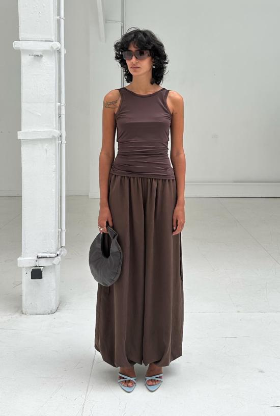  샘디 민소매 티셔츠 사엠디 올리 탑 - SAEMDI