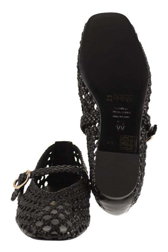 26SS 스튜어트 와이츠먼 플랫 슈즈 SN724 BLK BLACK - STUART WEITZMAN