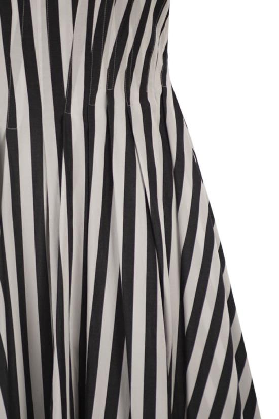 26SS 막스마라 스포츠막스 롱 원피스 2612221112600 004 WHITE BLACK - SPORTMAX