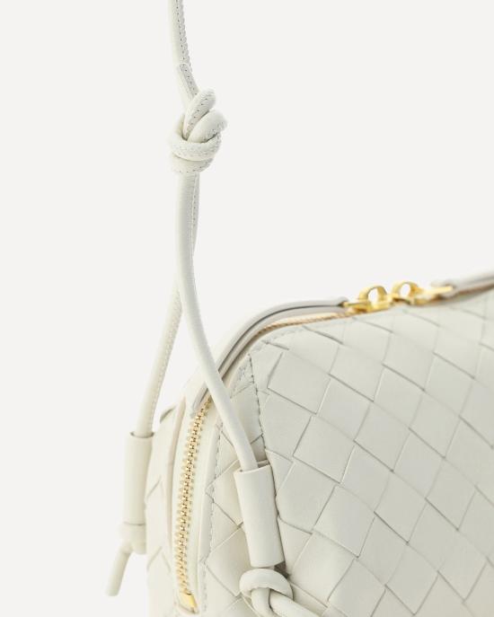 26SS 보테가베네타 인트레치아토 콘서트 파우치 794258VCPP1 9197 SEA SALTGOLD 9197 SEA SALT GOLD - BOTTEGA VENETA