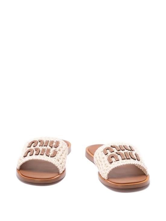 26SS 미우미우 크로셰 및 가죽 슬라이드 5XX667 2BDFF0304 White - MIU MIU